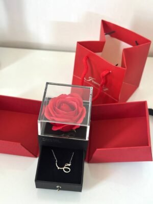 img_6220 بكج الورد مع قلادة حب