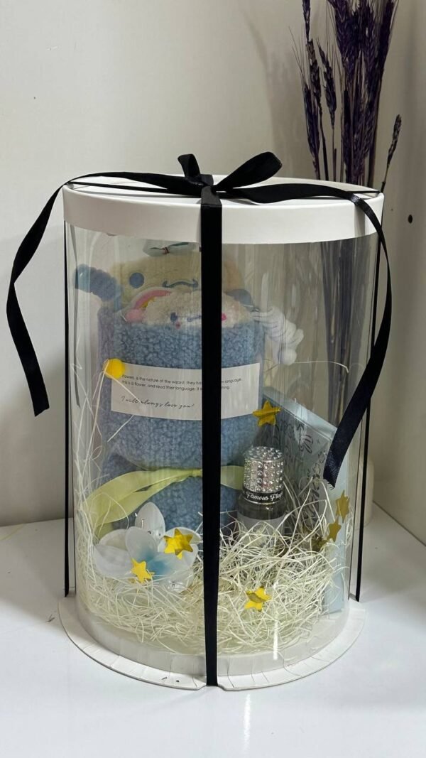 بوكس سمائي ابيض