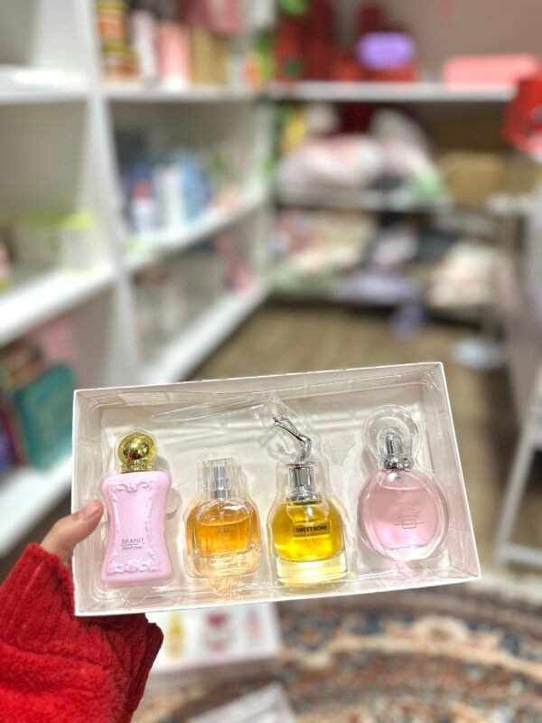عطور مني