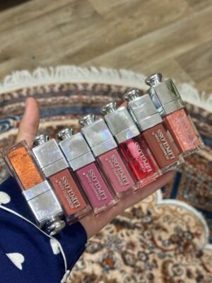 كلوسات شبيه ديور