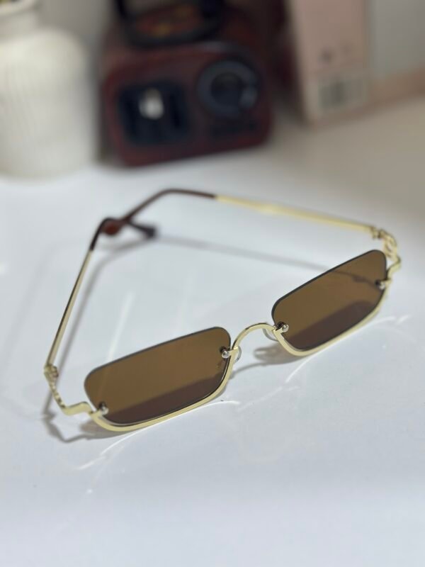 نظارة غوتشي